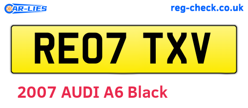 RE07TXV are the vehicle registration plates.