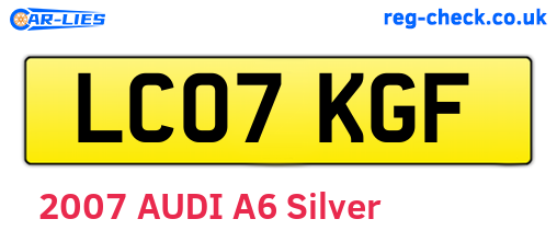 LC07KGF are the vehicle registration plates.