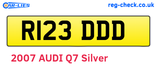 R123DDD are the vehicle registration plates.
