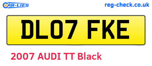 DL07FKE are the vehicle registration plates.