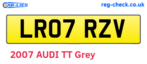LR07RZV are the vehicle registration plates.