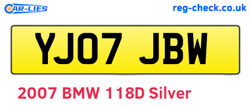 YJ07JBW are the vehicle registration plates.