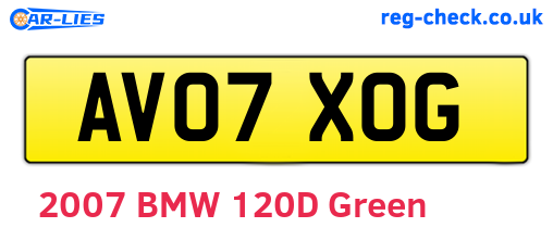 AV07XOG are the vehicle registration plates.
