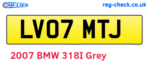 LV07MTJ are the vehicle registration plates.