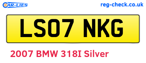 LS07NKG are the vehicle registration plates.