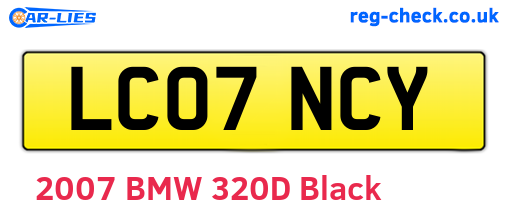 LC07NCY are the vehicle registration plates.