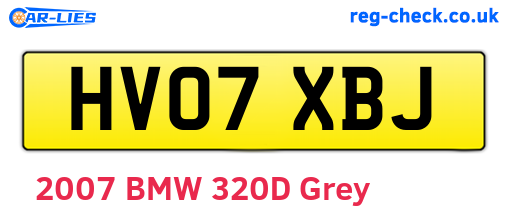 HV07XBJ are the vehicle registration plates.