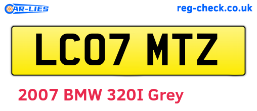 LC07MTZ are the vehicle registration plates.