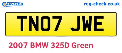 TN07JWE are the vehicle registration plates.