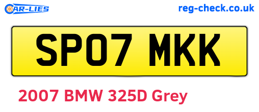 SP07MKK are the vehicle registration plates.