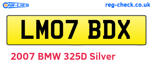 LM07BDX are the vehicle registration plates.
