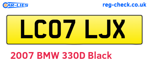 LC07LJX are the vehicle registration plates.