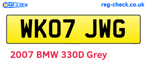 WK07JWG are the vehicle registration plates.