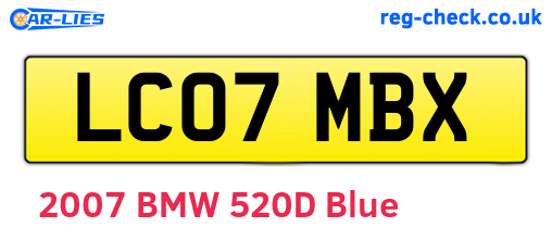 LC07MBX are the vehicle registration plates.