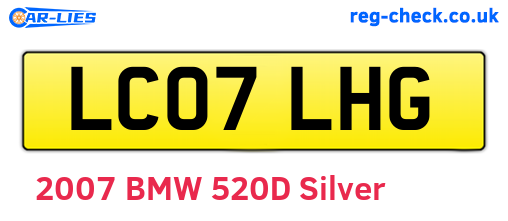 LC07LHG are the vehicle registration plates.