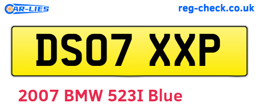 DS07XXP are the vehicle registration plates.