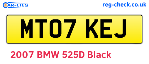 MT07KEJ are the vehicle registration plates.