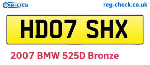 HD07SHX are the vehicle registration plates.