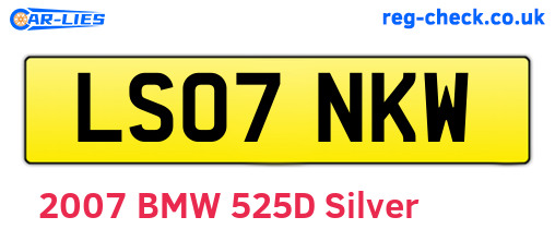 LS07NKW are the vehicle registration plates.