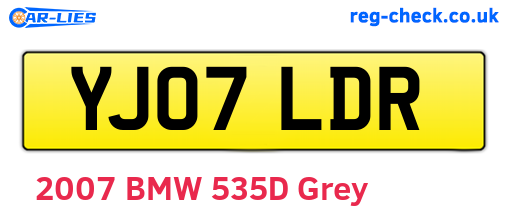 YJ07LDR are the vehicle registration plates.