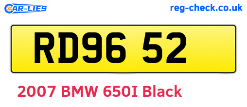 RD9652 are the vehicle registration plates.