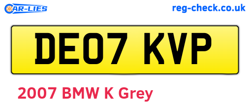 DE07KVP are the vehicle registration plates.