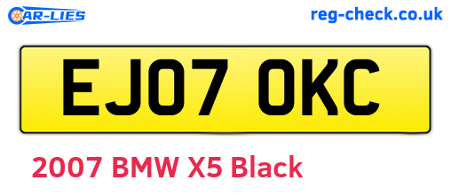 EJ07OKC are the vehicle registration plates.