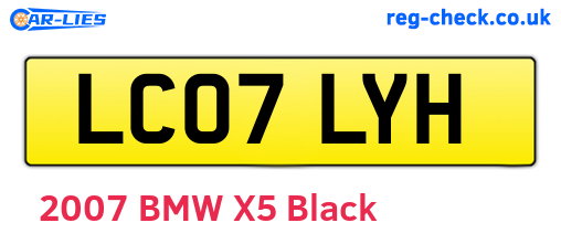 LC07LYH are the vehicle registration plates.