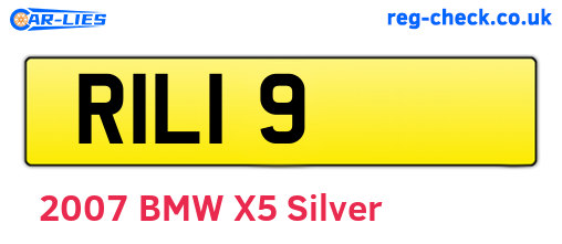 RIL19 are the vehicle registration plates.