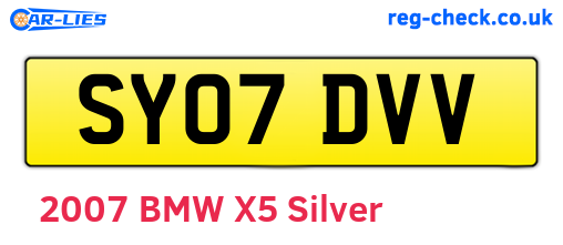 SY07DVV are the vehicle registration plates.