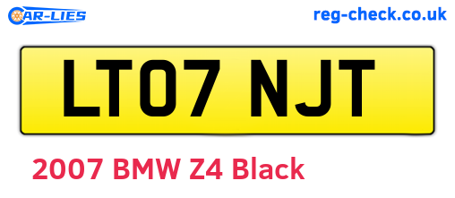 LT07NJT are the vehicle registration plates.