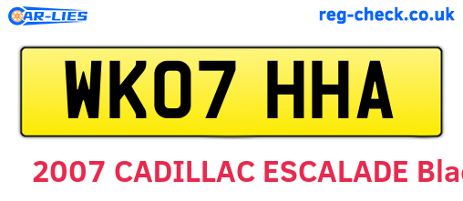WK07HHA are the vehicle registration plates.