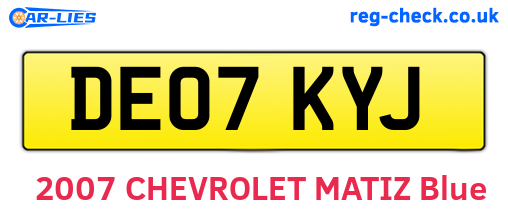 DE07KYJ are the vehicle registration plates.
