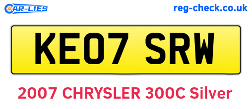 KE07SRW are the vehicle registration plates.
