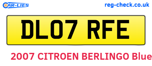DL07RFE are the vehicle registration plates.