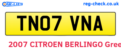 TN07VNA are the vehicle registration plates.