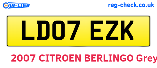 LD07EZK are the vehicle registration plates.