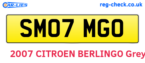 SM07MGO are the vehicle registration plates.