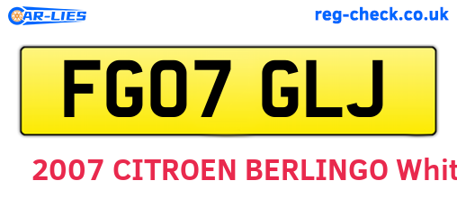 FG07GLJ are the vehicle registration plates.