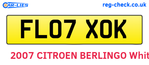 FL07XOK are the vehicle registration plates.