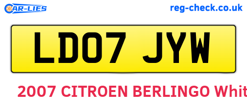 LD07JYW are the vehicle registration plates.