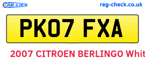 PK07FXA are the vehicle registration plates.