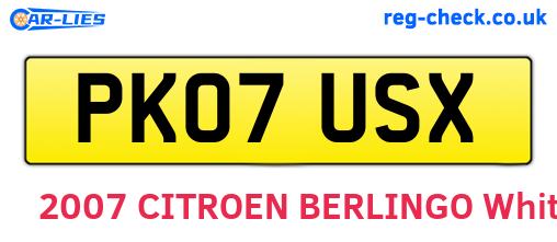 PK07USX are the vehicle registration plates.