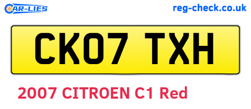 CK07TXH are the vehicle registration plates.