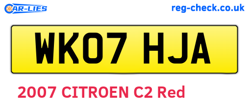 WK07HJA are the vehicle registration plates.