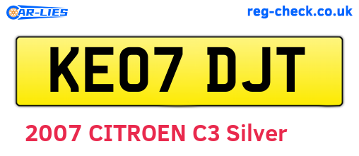 KE07DJT are the vehicle registration plates.