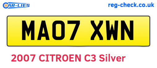 MA07XWN are the vehicle registration plates.