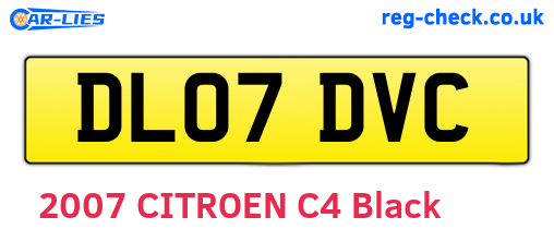 DL07DVC are the vehicle registration plates.