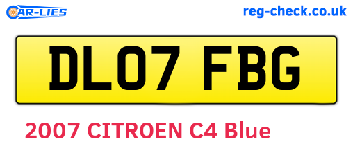 DL07FBG are the vehicle registration plates.