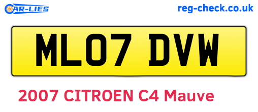 ML07DVW are the vehicle registration plates.